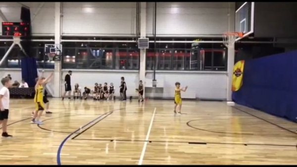 Детская спортивная песня, Dreamers MG, "Баскетбол" Музыка: Maui Sam – By My Sidehttps://zvukipro.co