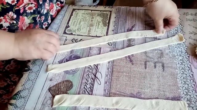 ВАТРУШКИ С ТВОРОГОМ ИЗ ГОТОВОГО СЛОЁНОГО ДРОЖЖЕВОГО ТЕСТА!!! смотреть онлайн