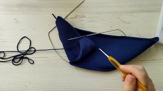 Вязаное платье для куклы. Тильда. смотреть онлайн