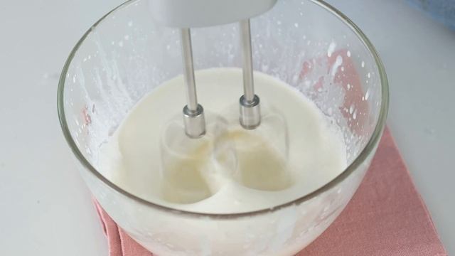 Cremiges Ananas Dessert in 5 Minuten! Jeder liebt dieses Rezept! Sahne ohne Eier, für Kuchen! смотреть онлайн