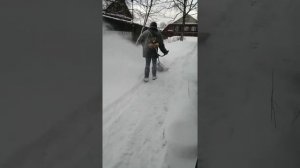 Снегоуборщик из тримера без хлопот!!!