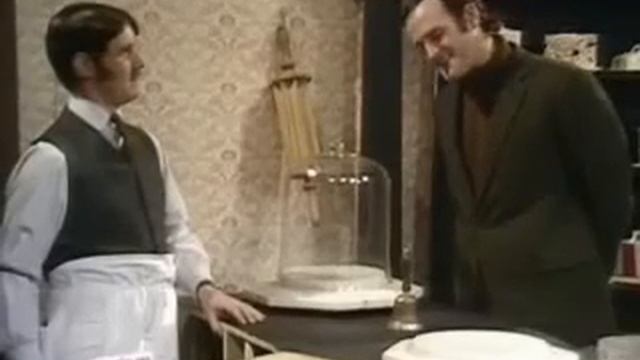 The Cheese Shop sketch, Monty Python смотреть онлайн