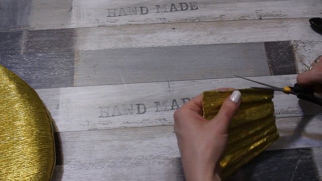 DIY Подарок на день рождения, 8 марта своими руками . Золотая рыбка из конфет. Мастер класс. смотреть онлайн