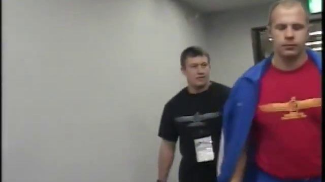MIRKO "CRO COP" VS KEVIN RANDLEMAN BACKSTAGE FOOTAGE) PRIDE TOTAL ELIMINATION 2004 смотреть онлайн