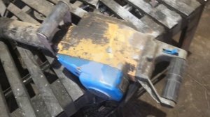 Электро отбойный молоток ИЭ4211  28кг  1978 года