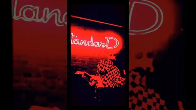 The Standard бар. Кравц-Танго обниманго смотреть онлайн