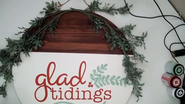 Double sided round wood signs with interchangeable greenery! смотреть онлайн