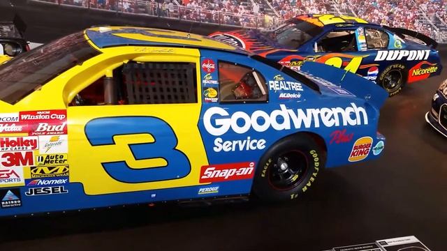 Dale Earnhardt's #3 1989 Chevy Monte Carlo Race Car at Nascar Hall of Fame, Charlotte, NC смотреть онлайн