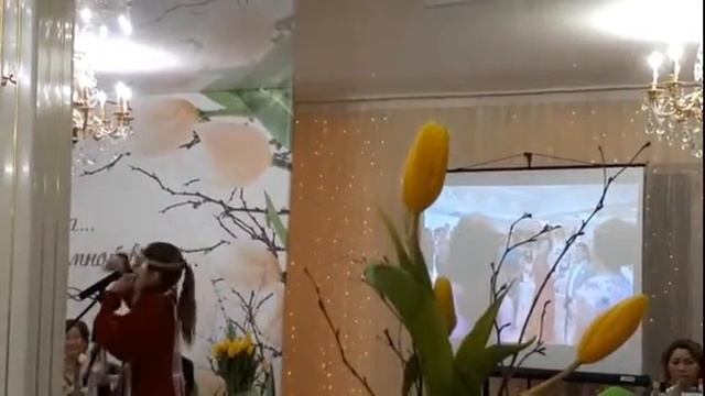 Уутай Олена (Ольга) Подлужная играет на хомусе смотреть онлайн