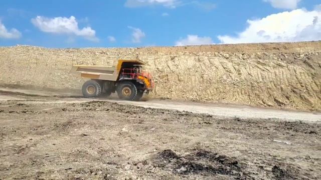 Volvo R60 in action смотреть онлайн