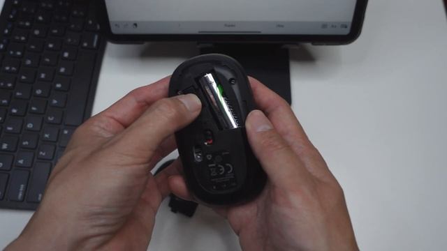 Budget Bluetooth Keyboard & Mouse смотреть онлайн