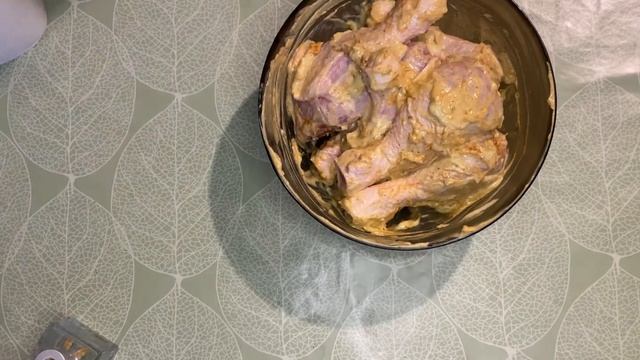 Куриные голени с домашним майонезом запечённые в духовке смотреть онлайн