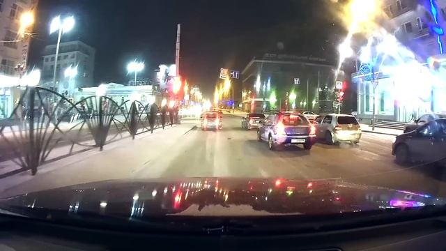 DNC: Дрифт/Drift Audi Q5, Mitsubishi Evo и Mercedes C63AMG смотреть онлайн