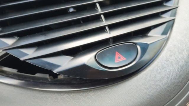 Как снять воздуховод панельку экрана Subaru Tribeca