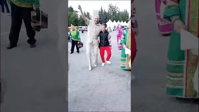 ОТЖИГАЕМ!!! Павел Комаров и Никита Ронжин!!! Фестиваль «Золотая хохлома» г.Семёнов смотреть онлайн