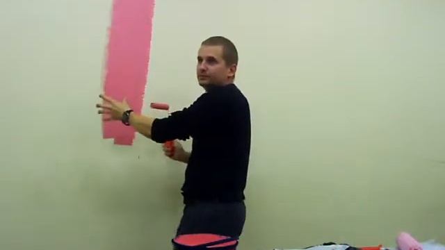 Учимся красить валиком смотреть онлайн