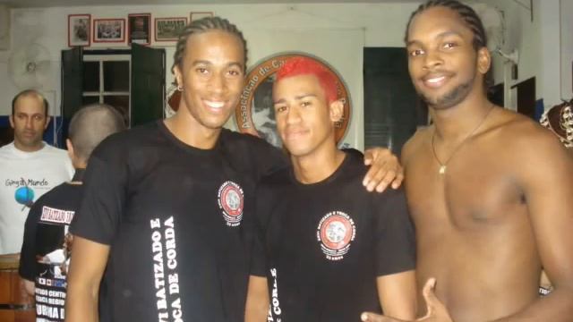 Familia do Mestre Bamba смотреть онлайн
