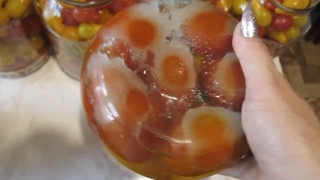 Маринованные помидоры с аспирином. Быстро, вкусно, и надежно! смотреть онлайн