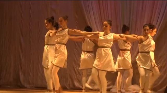 Танцевальный коллектив "Аракс" (худ.рук. Есаян Лилит) смотреть онлайн