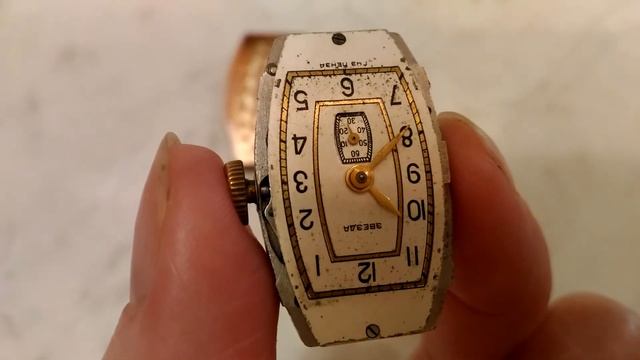 Золотые часы ЗВЕЗДА в не частом корпусе. смотреть онлайн