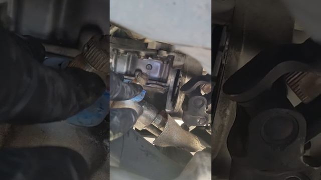 2009 Infinity M35 RWD STARTER REPLACEMENT!! THE EASY WAY! смотреть онлайн