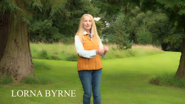 Why Smiling Helps You - Even If You're Sad, Lonely, Down, Or Anxious - Lorna Byrne Teachings смотреть онлайн