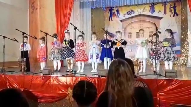 2020 год фестиваль "Средь шумного бала" шумовой оркестр "Наигрыш" - Неаполитанская песенка смотреть онлайн