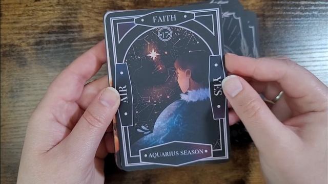 The Revolving Time Oracle | Flip Through and Review смотреть онлайн