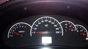 Дергается на малых... может моросит ДПДЗ? LADA Priora