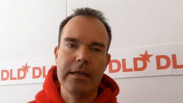 Rovio's Mighty Eagle talks about Angry Birds Rio смотреть онлайн