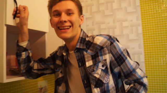 СМЕШАЛ ВСЕ БАТОНЧИКИ И СЪЕЛ! ОГРОМНЫЙ СУПЕР БАТОНЧИК! *ВЫЗОВ ПРИНЯТ* ТОП ШОКОЛАДНЫЙ БАТОНЧИК (БиС) смотреть онлайн