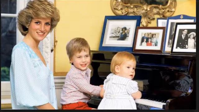 John Fox (1924-2015) Portrait of Diana смотреть онлайн