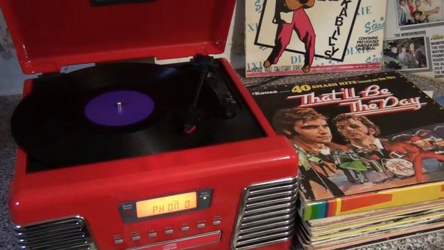 Sandie Shaw - Tell the boys смотреть онлайн