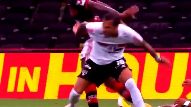 QUANDO OS JOGADORES DO FLAMENGO PERDEM O CONTROLE смотреть онлайн