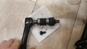 Как безопасно снять шатун с велосипеда без спец инструмента