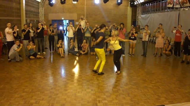 beatiful salsa en lineas workshop@ Italian Champion's VITO y STEFANIA (2012) смотреть онлайн