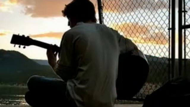 Ирина Ламили "Мужчина с гитарой" смотреть онлайн