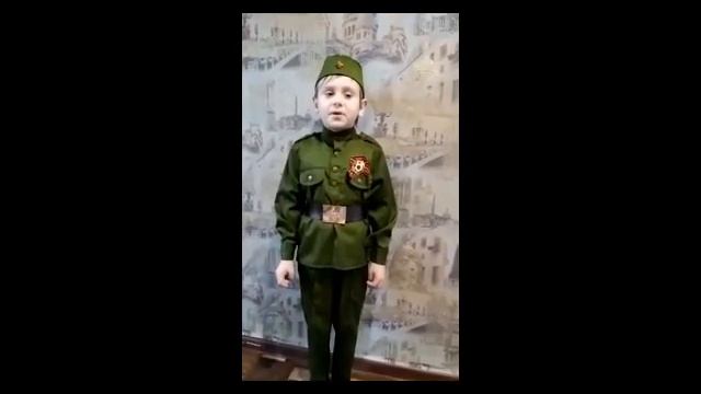 Воспитанник МКДОУ Бутурлиновский детский сад №10 Кирилл Г Стихотворение А Игебаева "День победы" смотреть онлайн