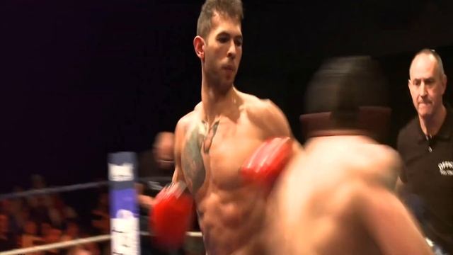 ANDREW TATE BEATEN UP AND KNOCKED OUT COLD COMPILATION HD смотреть онлайн