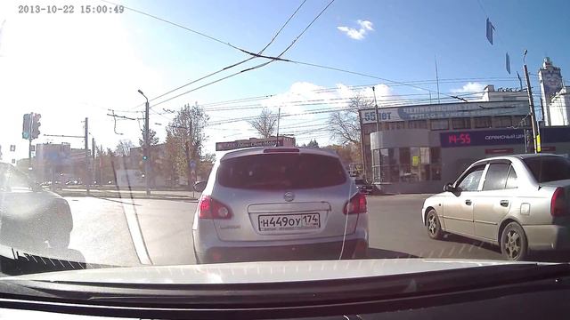 полиция на красный, под знак движение прямо смотреть онлайн