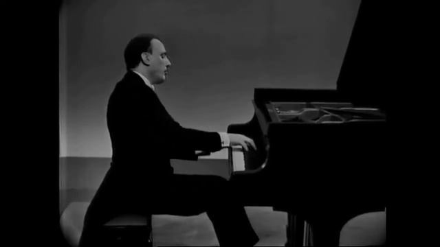 Arturo Benedetti Michelangeli plays Chopin Scherzo No 2 in B♭ minor Op 31 смотреть онлайн