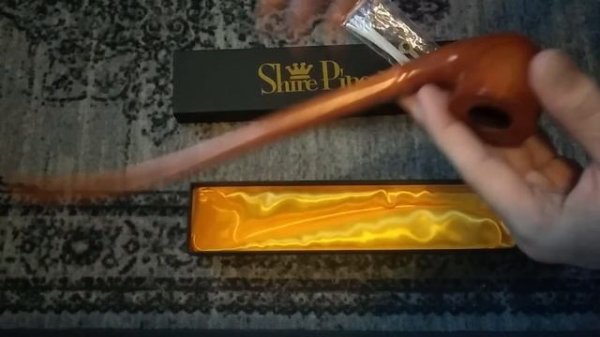 The Best Budget Hobbit Pipe! - Shire Pipes Tomahawk Churchwarden