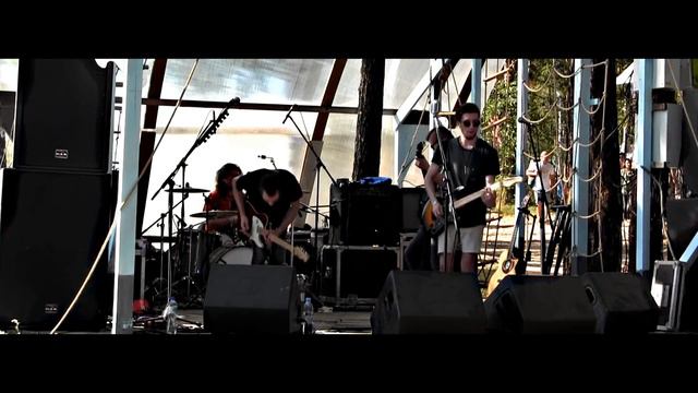 Музыкальный Бомж #9: Concert on WAFEst смотреть онлайн