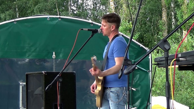 Кавер-группа "МАКО" - Девушка по городу...СПб. смотреть онлайн