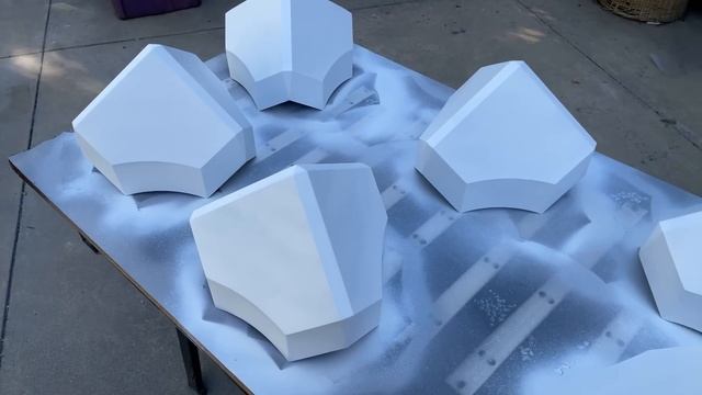 How I made a life-size Companion Cube смотреть онлайн