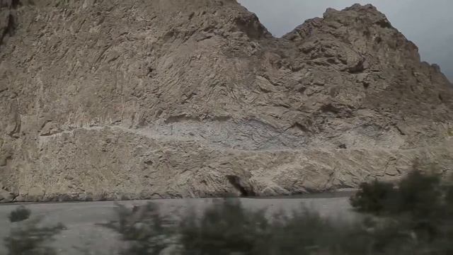 Памирский тракт в Таджикистане вошел в топ-5 самых красивых дорог мира смотреть онлайн
