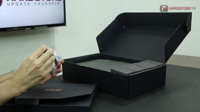 ASUS - GTX 980 Strix - Unboxing/Overview смотреть онлайн