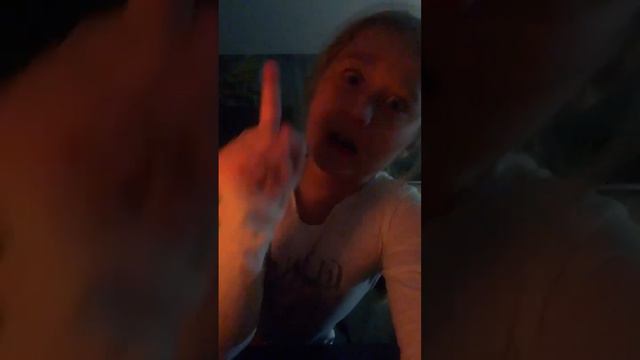 нельзя крутить потому что тут копчика если могут ногу ударить я же хожу дна Thick если что хочешь смотреть онлайн