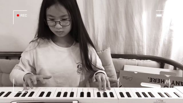 [A Day in Our Lives] Carry On 88 Keys Folding Piano | 摺疊的琴 смотреть онлайн