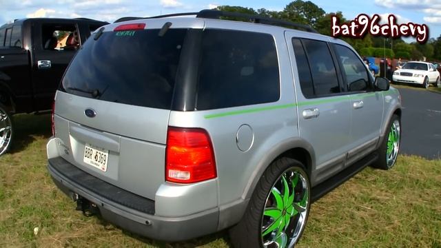 Grey/Green Ford Explorer on 26" Rock Starrs - 1080p HD смотреть онлайн